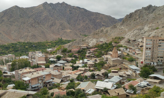 Megri – gdzie pachnie cytrusami